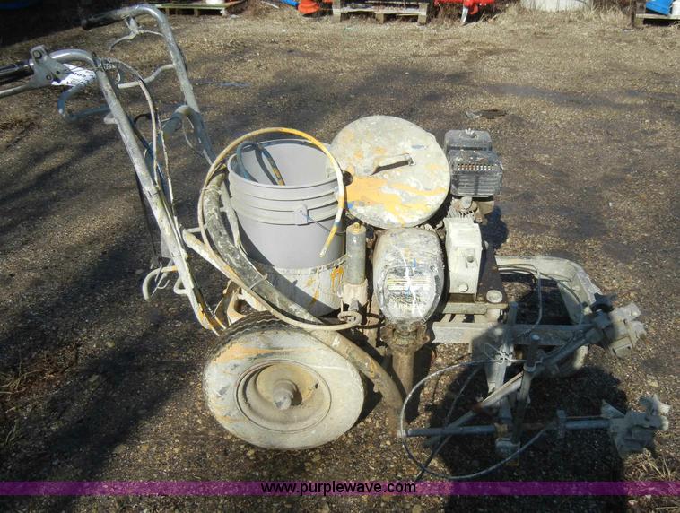 image for item C4124 Linear Dynamic 160 paint machine