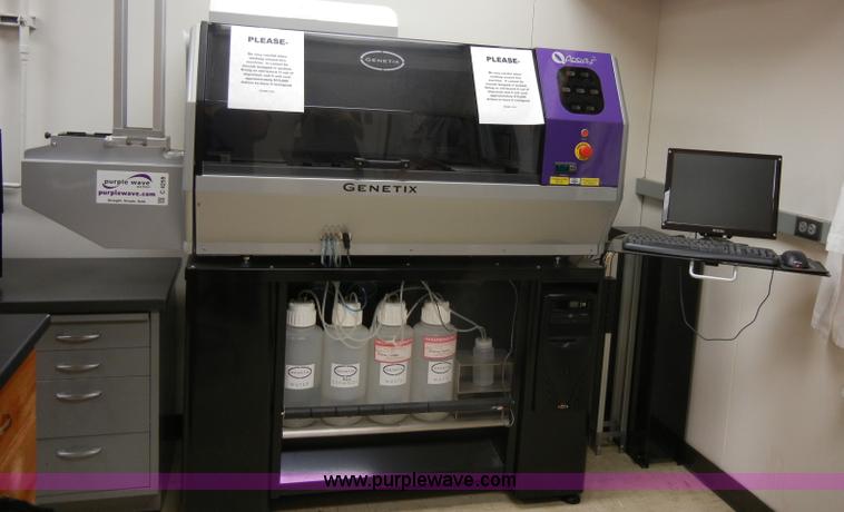 image for item C4259 Genetix Qarray 2 plant cloning unit