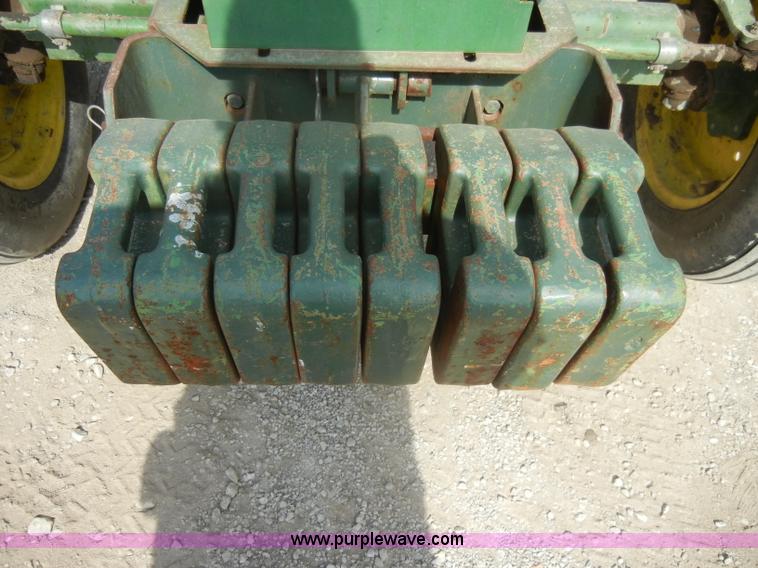 image for item C4261 1984 John Deere 1050 tractor