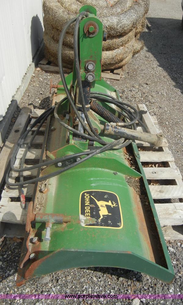 image for item C4261 1984 John Deere 1050 tractor