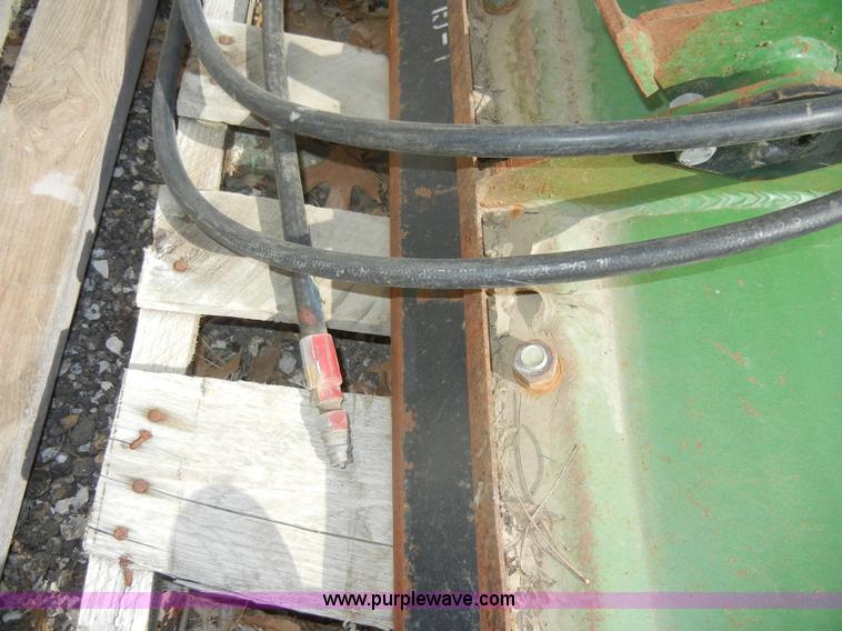 image for item C4261 1984 John Deere 1050 tractor