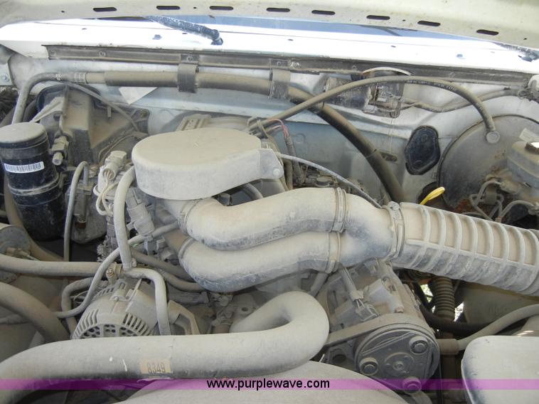 image for item C4262 1994 Ford F150 XL SuperCab pickup truck