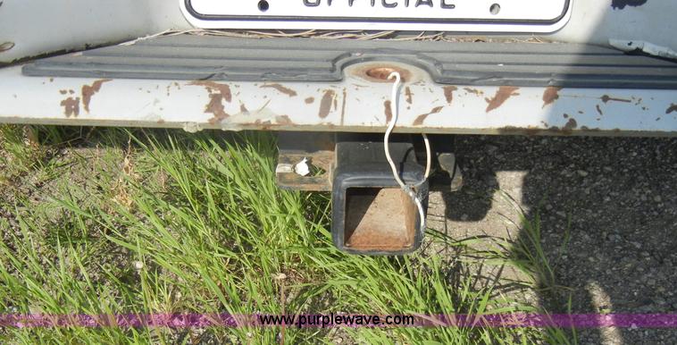 image for item C4262 1994 Ford F150 XL SuperCab pickup truck