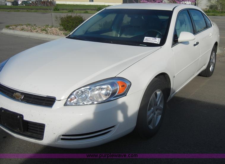 image for item C4375 2007 Chevrolet Impala LS