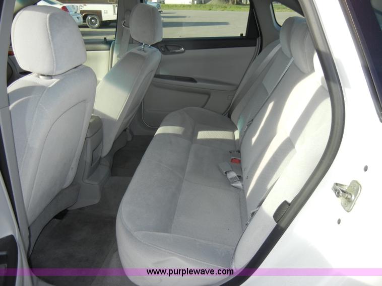image for item C4375 2007 Chevrolet Impala LS