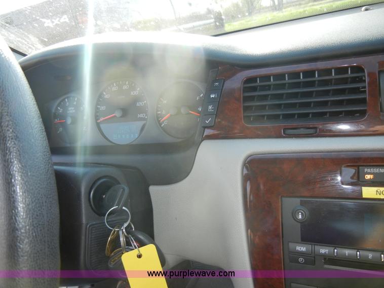 image for item C4375 2007 Chevrolet Impala LS