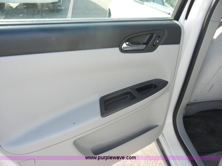 image for item C4376 2008 Chevrolet Impala LS