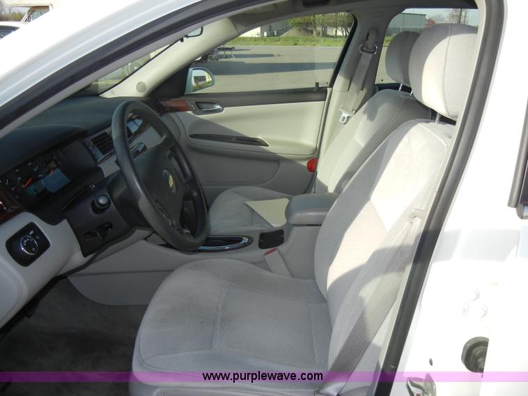 image for item C4376 2008 Chevrolet Impala LS