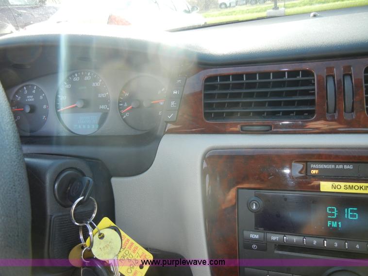image for item C4376 2008 Chevrolet Impala LS