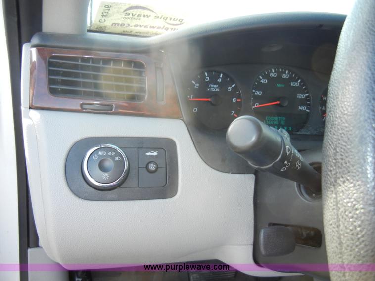 image for item C4376 2008 Chevrolet Impala LS