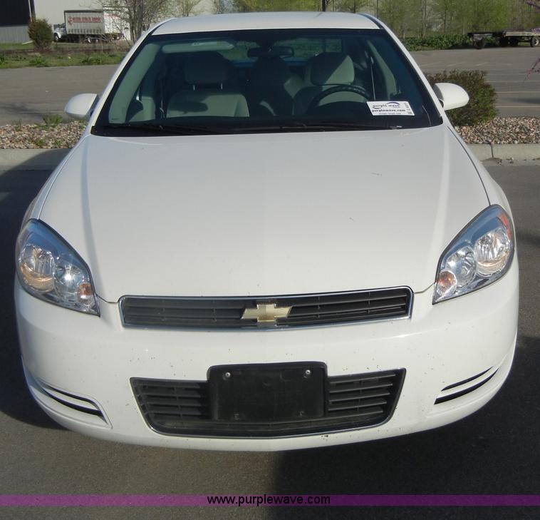 image for item C4377 2008 Chevrolet Impala LS