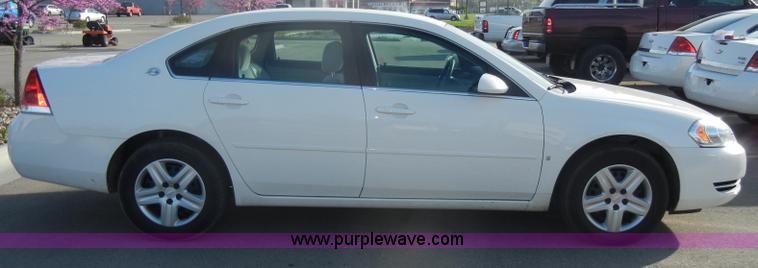 image for item C4377 2008 Chevrolet Impala LS