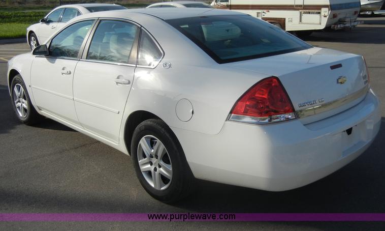 image for item C4377 2008 Chevrolet Impala LS
