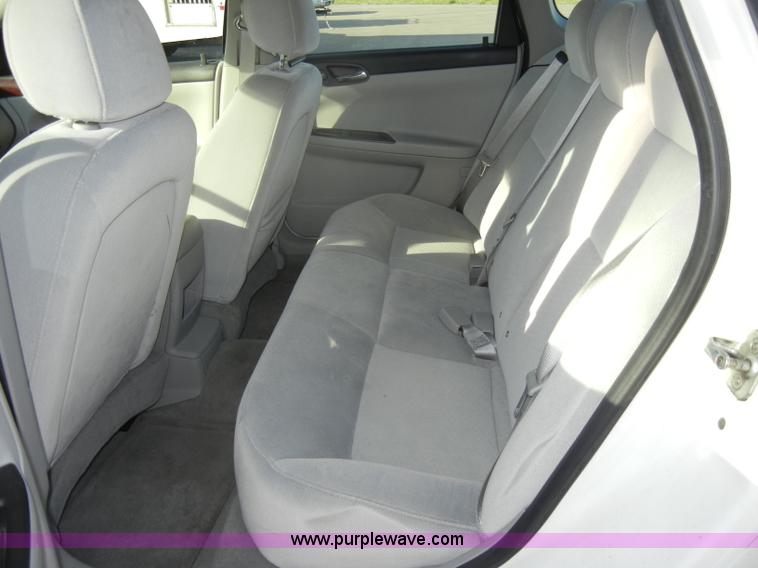 image for item C4377 2008 Chevrolet Impala LS