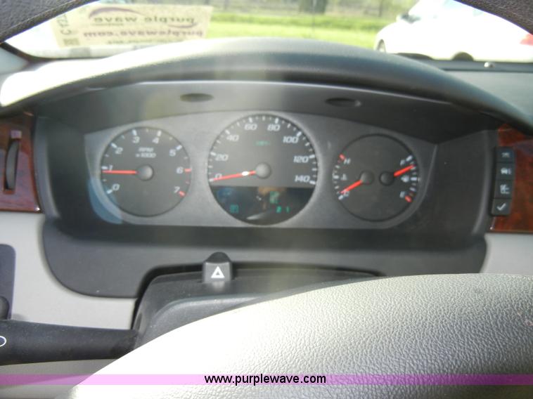 image for item C4377 2008 Chevrolet Impala LS