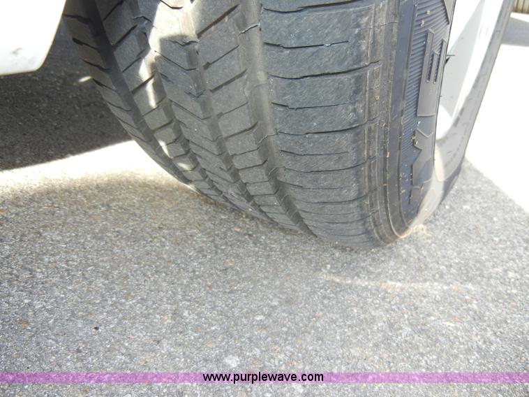 image for item C4377 2008 Chevrolet Impala LS