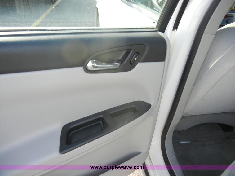 image for item C4378 2007 Chevrolet Impala LS