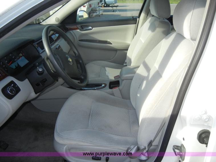 image for item C4378 2007 Chevrolet Impala LS