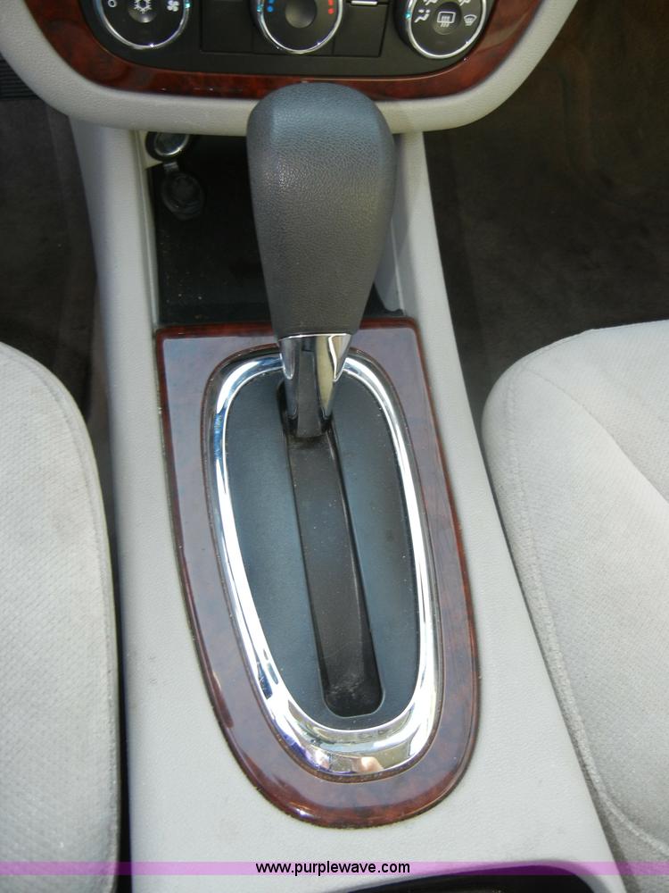 image for item C4378 2007 Chevrolet Impala LS