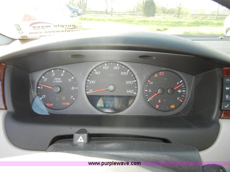 image for item C4379 2007 Chevrolet Impala LS