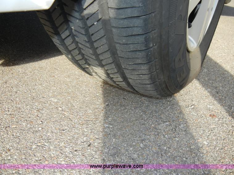 image for item C4379 2007 Chevrolet Impala LS