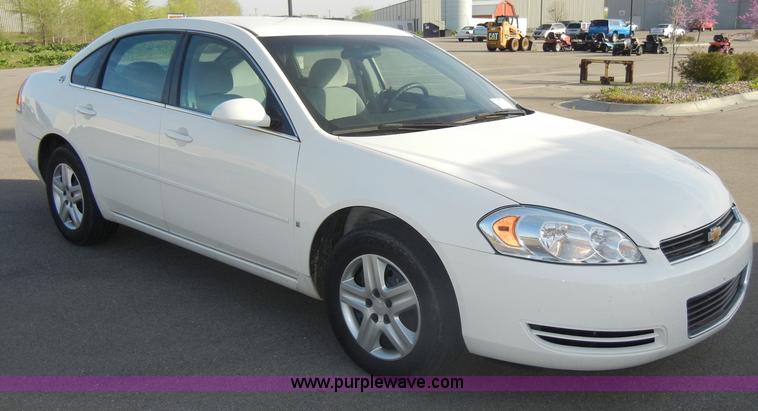 image for item C4380 2007 Chevrolet Impala LS