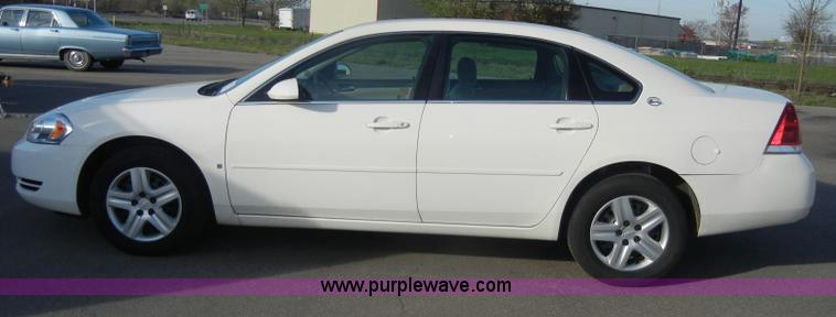 image for item C4380 2007 Chevrolet Impala LS