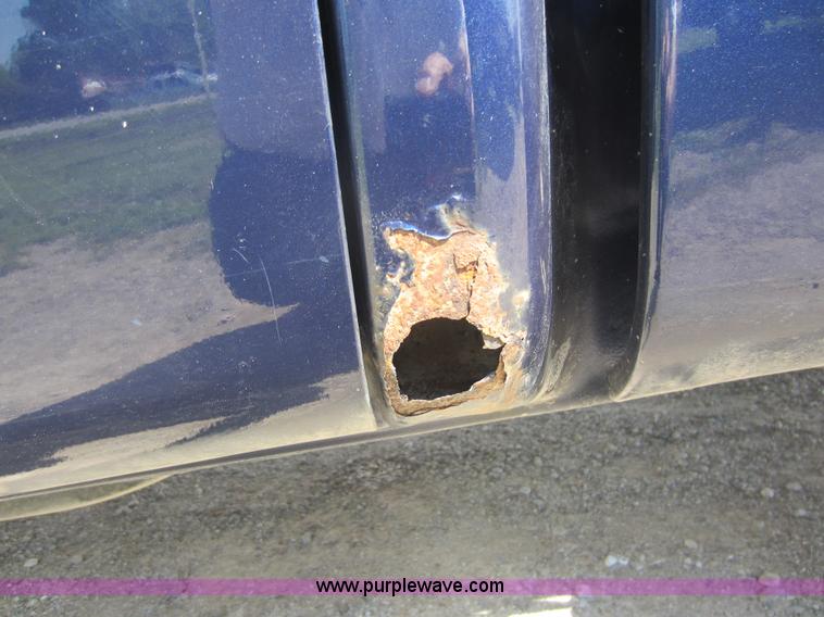 image for item C5411 2004 Ford F150 XLT Super Crew pickup truck