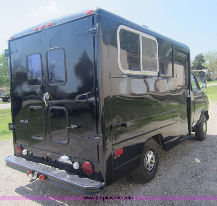 image for item C5412 1988 Chevrolet G30 van