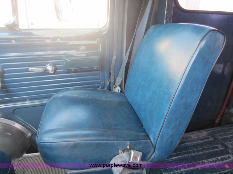 image for item C5412 1988 Chevrolet G30 van