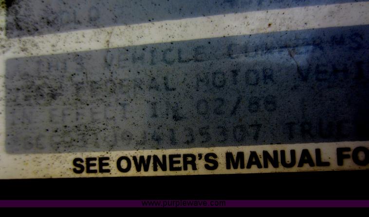 image for item C5412 1988 Chevrolet G30 van