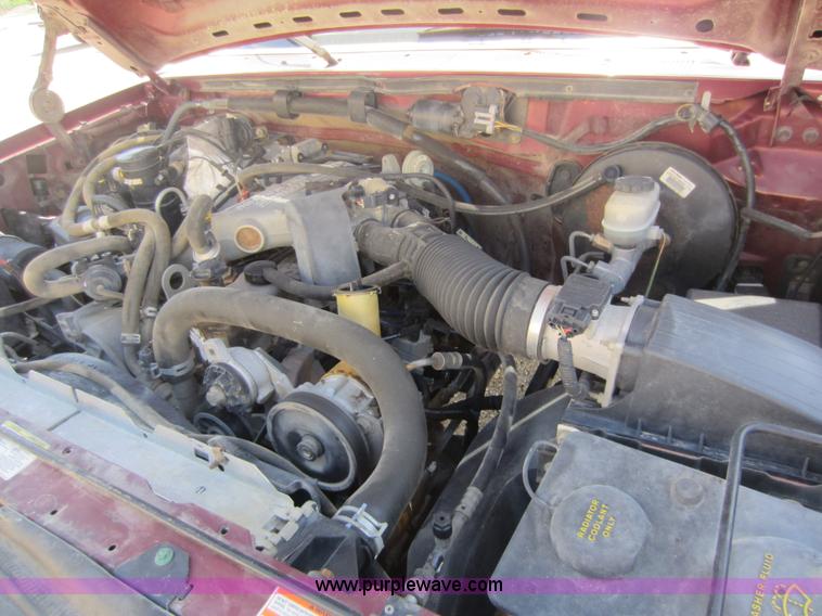 image for item C5413 1996 Ford F150 pickup truck