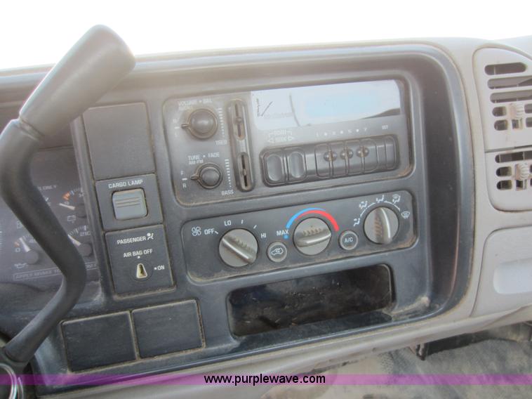 image for item C5415 1997 Chevrolet C1500 pickup truck