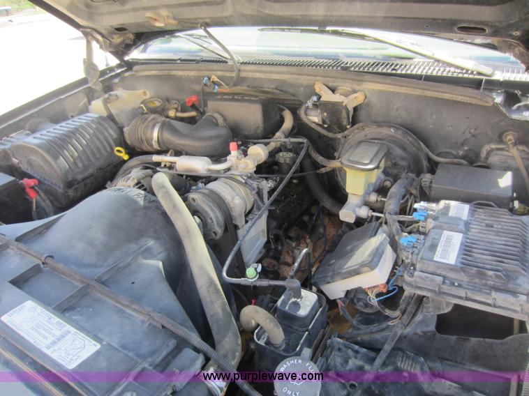 image for item C5415 1997 Chevrolet C1500 pickup truck