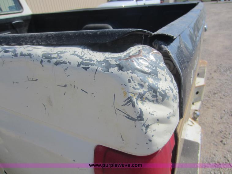 image for item C5416 1991 Ford F250 pickup truck