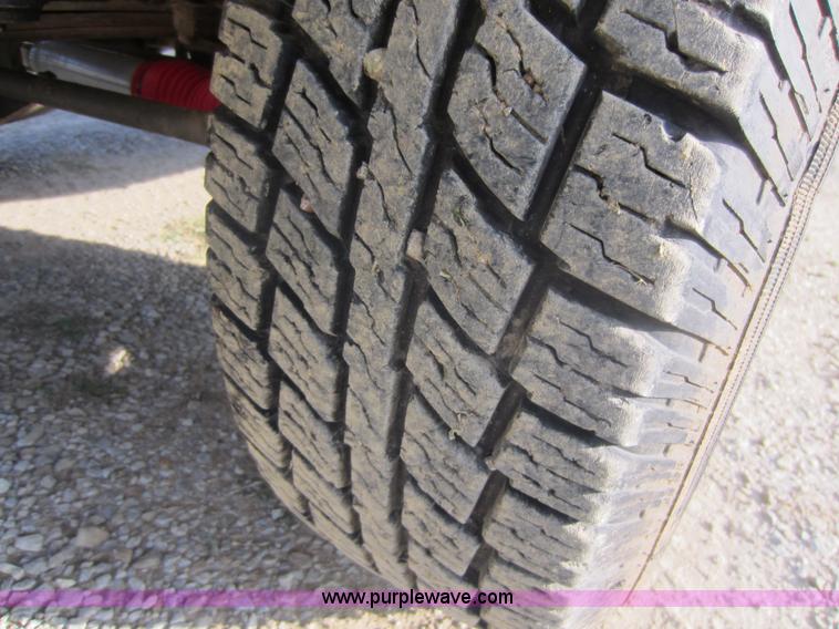 image for item C5424 1989 Chevrolet V3500 fire truck