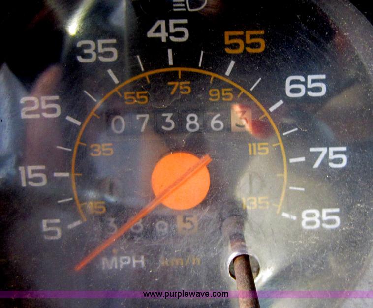 image for item C5424 1989 Chevrolet V3500 fire truck