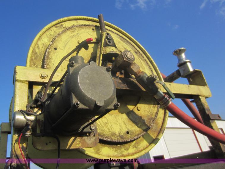 image for item C5424 1989 Chevrolet V3500 fire truck