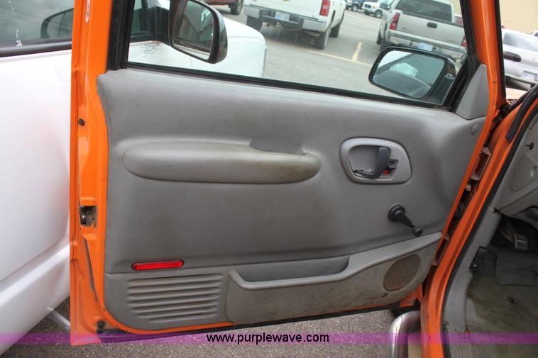 image for item D7628 1998 Chevrolet Cheyenne C2500 pickup truck