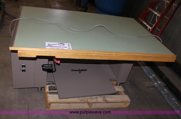 Desk-o-matic desk in South Hutchinson, KS | Item D7663 sold | Purple Wave