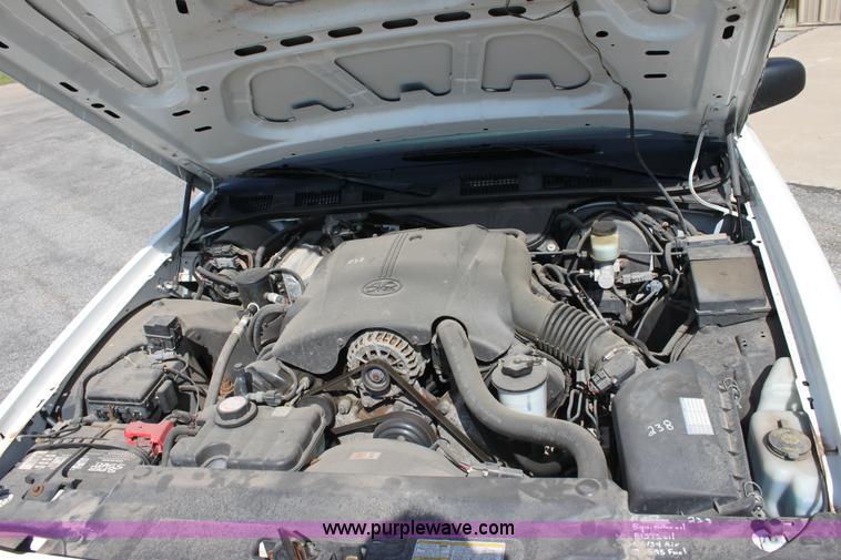 image for item D7716 2001 Ford Crown Victoria Police Interceptor