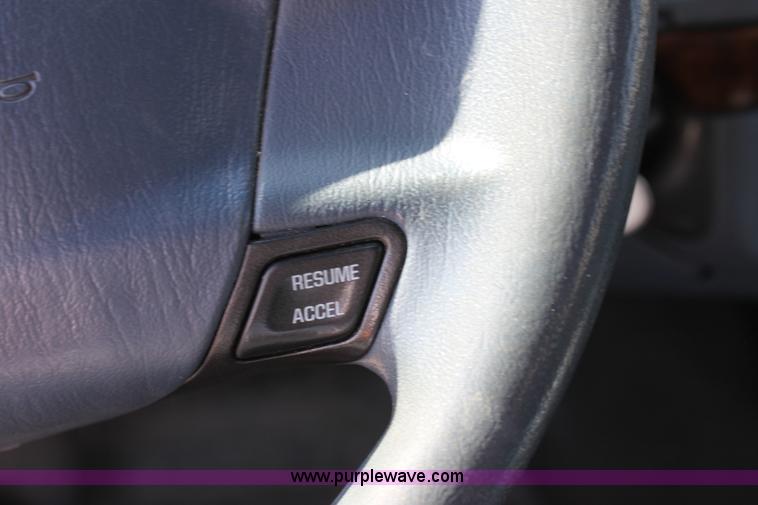 image for item D7717 2000 Chevrolet Impala