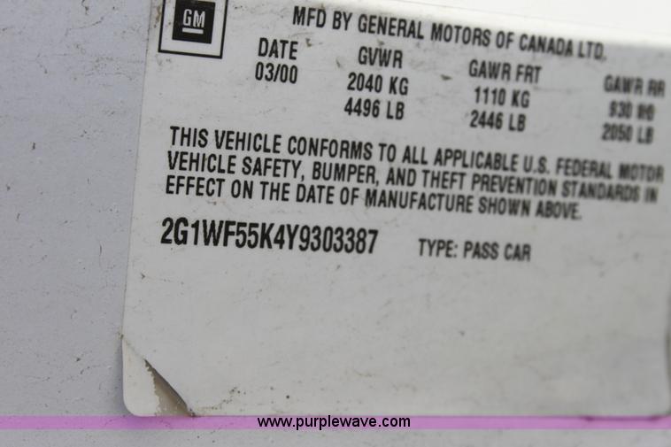 image for item D7717 2000 Chevrolet Impala