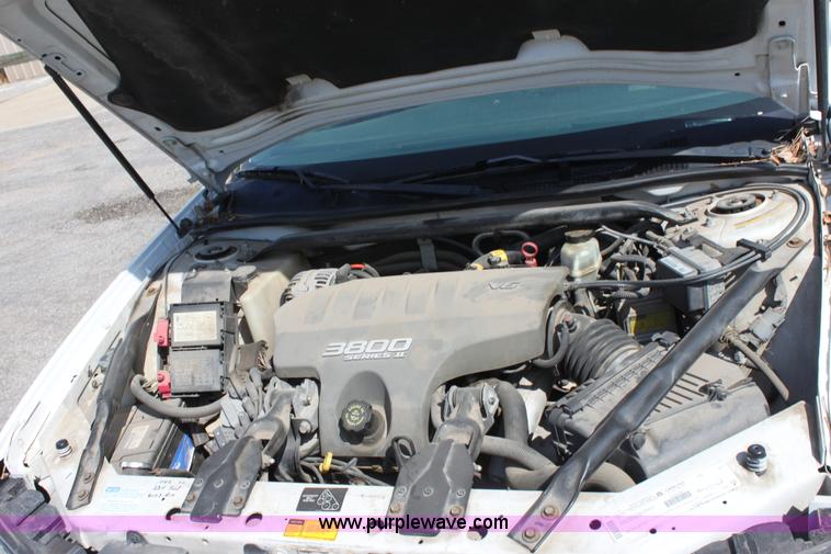 image for item D7717 2000 Chevrolet Impala