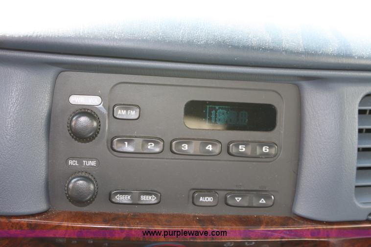 image for item D7718 2000 Chevrolet Impala