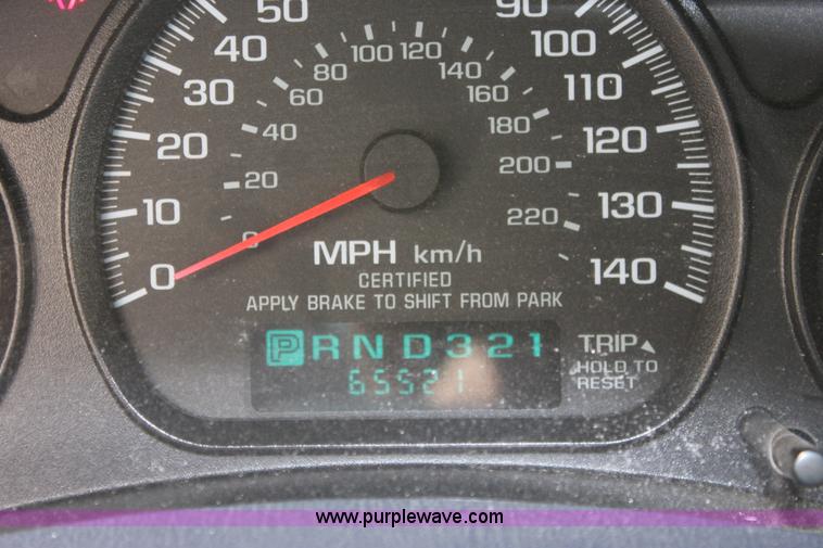 image for item D7718 2000 Chevrolet Impala