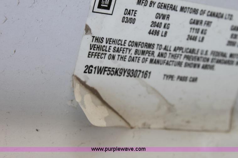 image for item D7718 2000 Chevrolet Impala