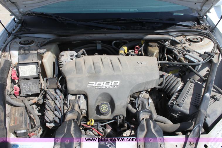 image for item D7718 2000 Chevrolet Impala