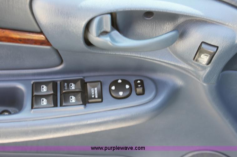 image for item D7719 2000 Chevrolet Impala