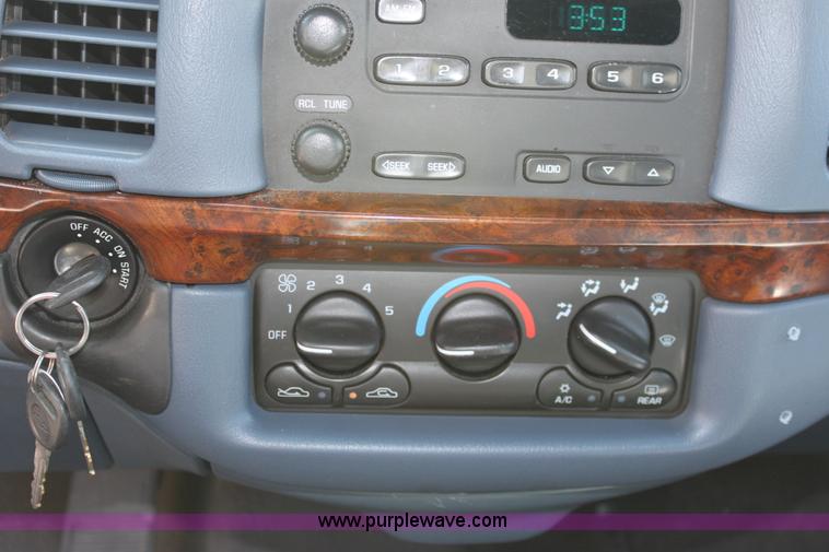 image for item D7719 2000 Chevrolet Impala